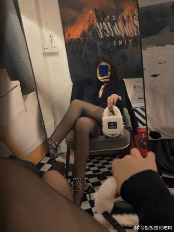 某博反差感大赛